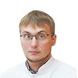 Врач Кузьмин Илья Петрович